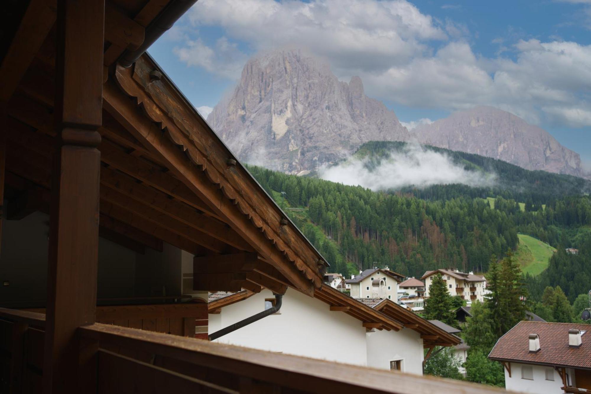 Garni Hotel Belalp Santa Cristina Val Gardena Exterior photo