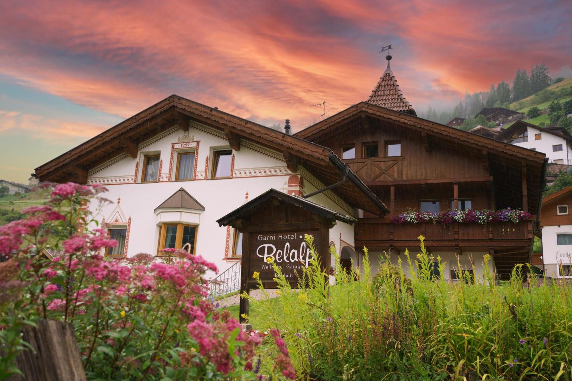 Garni Hotel Belalp Santa Cristina Val Gardena Exterior photo